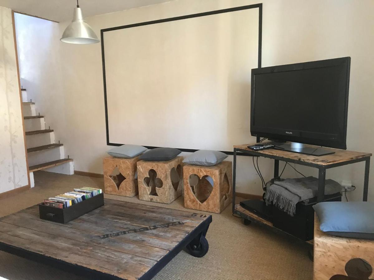 فيلا لو كروسوفي L'Atelier Du Creusot المظهر الخارجي الصورة